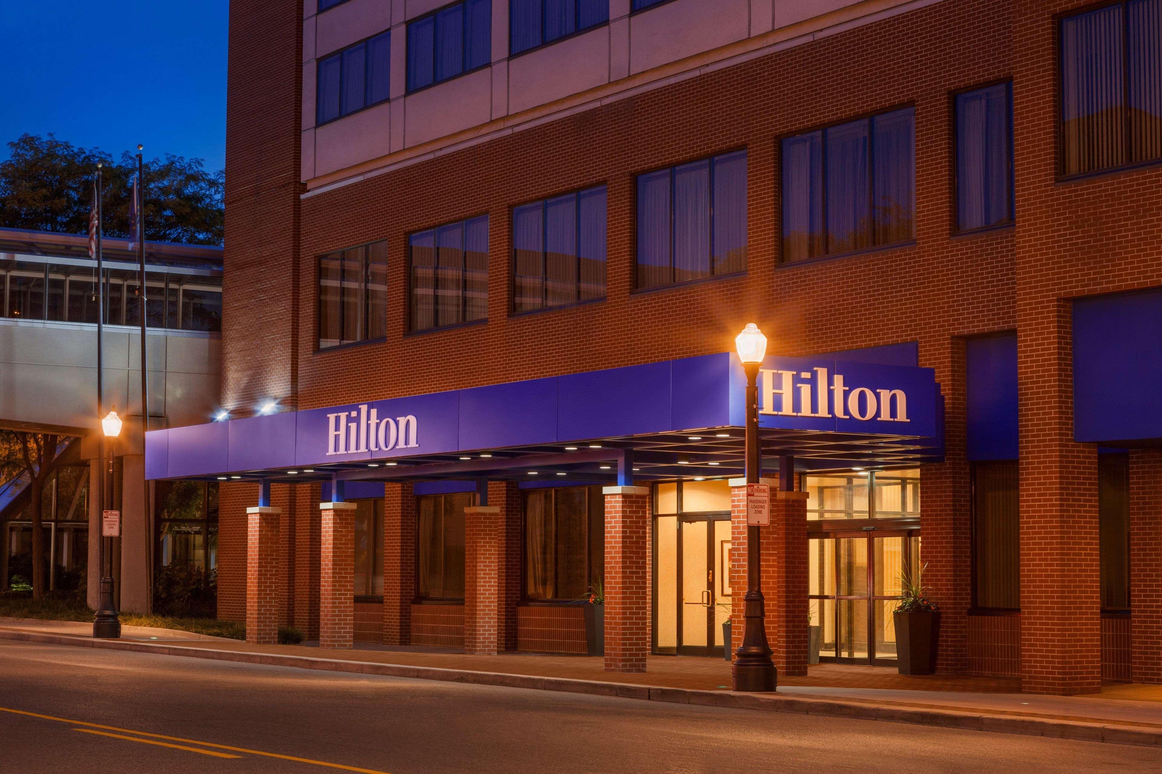 Hilton Fort Wayne At The Grand Wayne Convention Center (Adults Only) Экстерьер фото