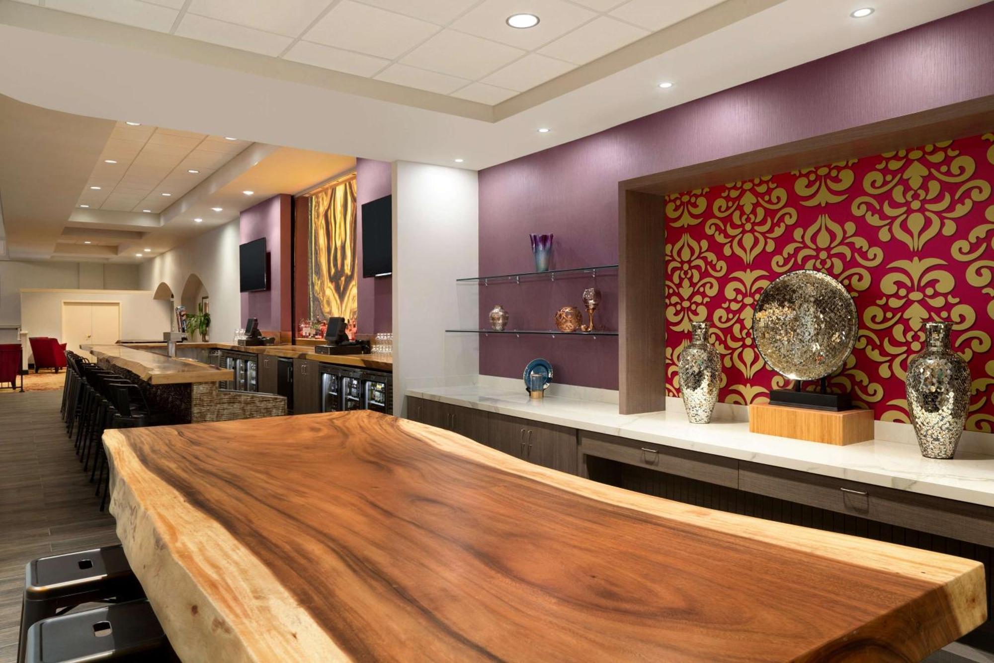 Hilton Fort Wayne At The Grand Wayne Convention Center (Adults Only) Экстерьер фото