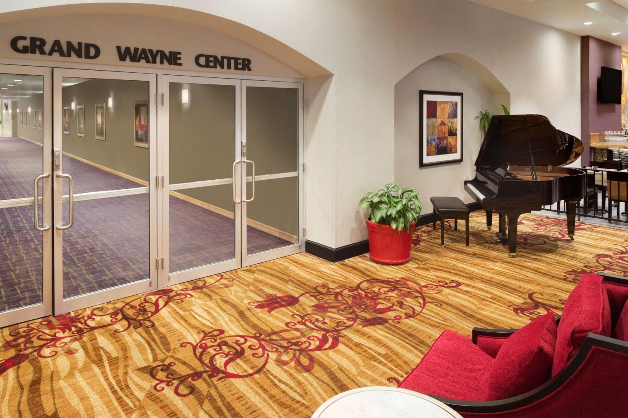 Hilton Fort Wayne At The Grand Wayne Convention Center (Adults Only) Экстерьер фото