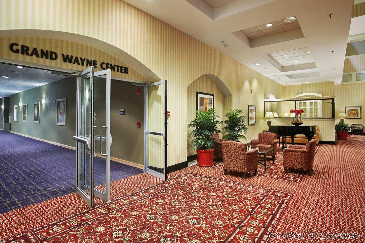 Hilton Fort Wayne At The Grand Wayne Convention Center (Adults Only) Интерьер фото