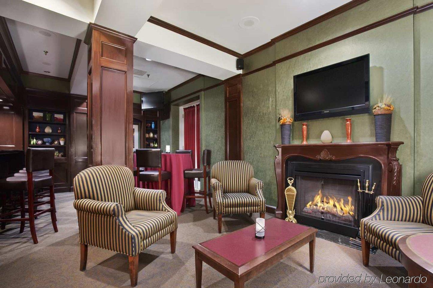 Hilton Fort Wayne At The Grand Wayne Convention Center (Adults Only) Интерьер фото