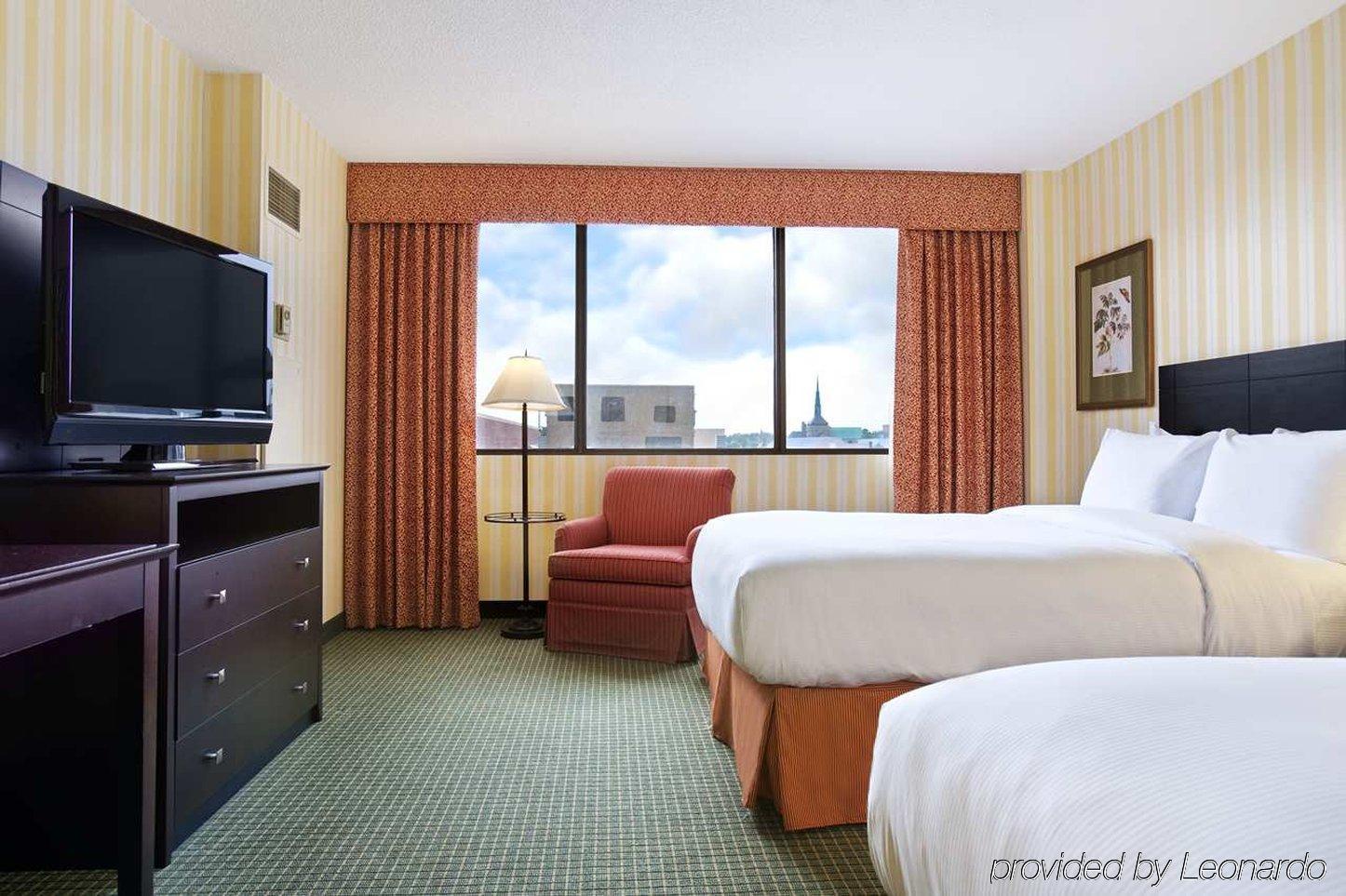 Hilton Fort Wayne At The Grand Wayne Convention Center (Adults Only) Номер фото